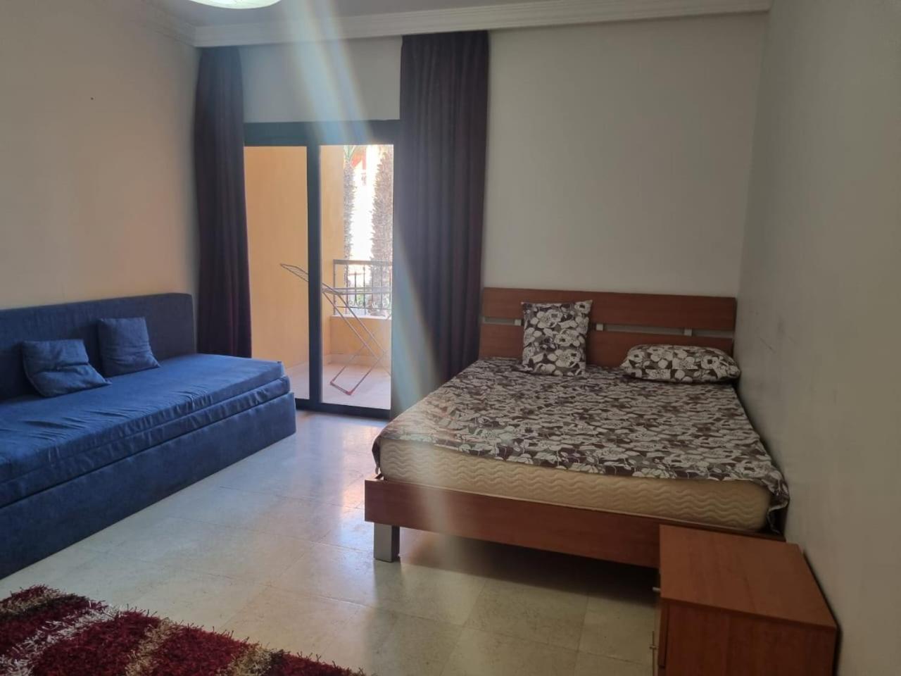 Esplanadа Apartments Gurdaka Kültér fotó